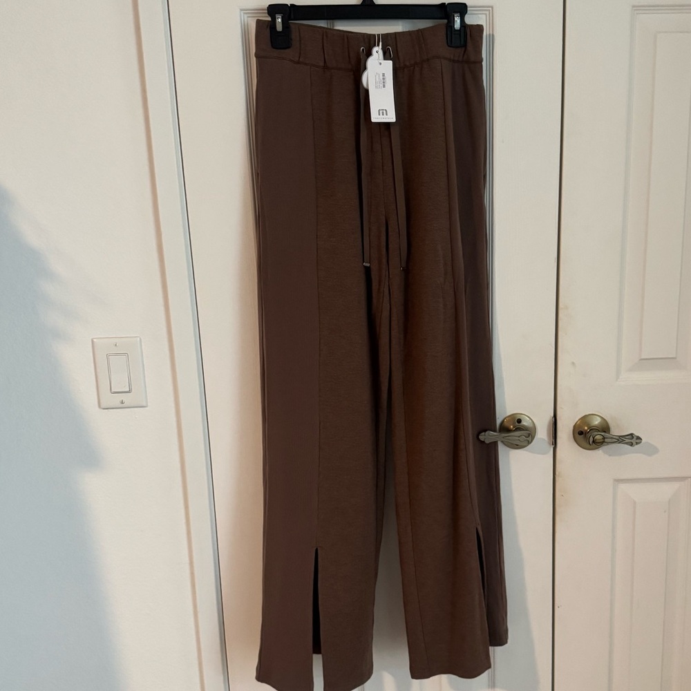 Travis Mathew Tan Wide-Leg Pants - Picture 4 of 7
